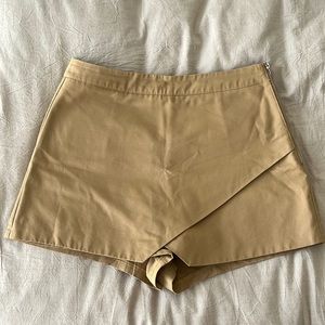 Khaki skort